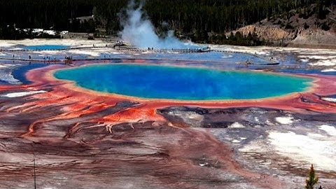 Man dissolved in Yellowstone hot spring
