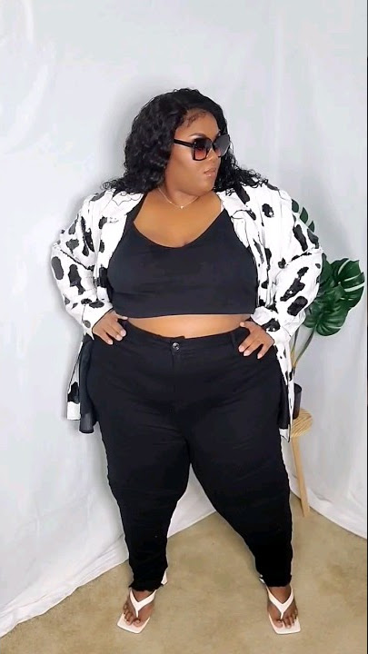 Shopping Tips for Long Waisted Plus Size Women