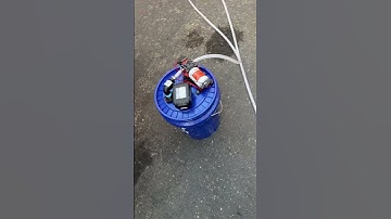 Soft Wash 5 gallon bucket sprayer with 18v battery  pump /￼ Makita 18v battery /12v 100psi pump 3/8