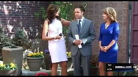 News Anchor and Weather Woman Have Awkward Fight o...