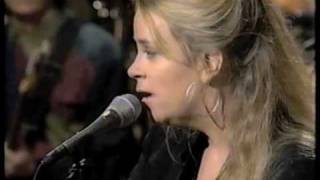 Mary Chapin Carpenter on The Late Show with David Letterman (10/6/94) chords