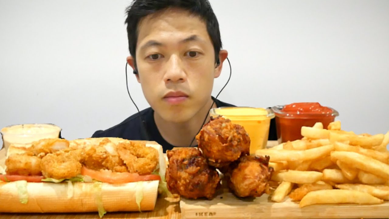 ASMR SHRIMP PO'BOY FRIED CHICKEN & FRENCH FRIES COMFORT FOOD SOCIAL EATING