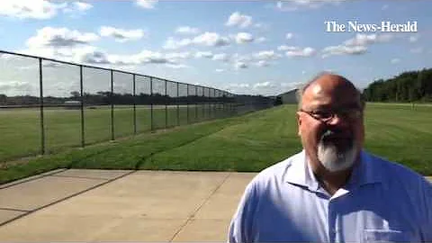 Mark Rantala shows 2 available commercial properti...