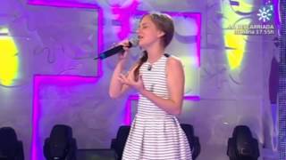 Video thumbnail of "20140425 Carmen Navarro Mi pequeña flor Menuda noche"