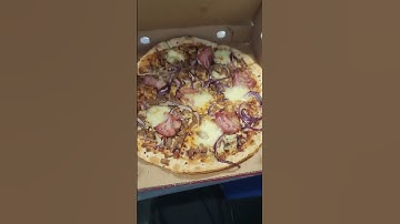 Thumbnail of BEST DOMINOS HACK 🔥🔥🔥 | How good can Dominos Pizza 🍕 really be?#shorts #foodie #Dominos #shortsfeed
