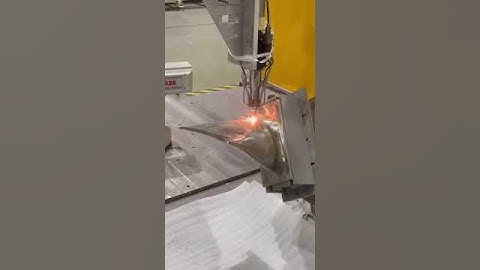 Abb  robot with positioner. Blade cladding #abbrobotics #cladding #robot #cadcam #sprutcam