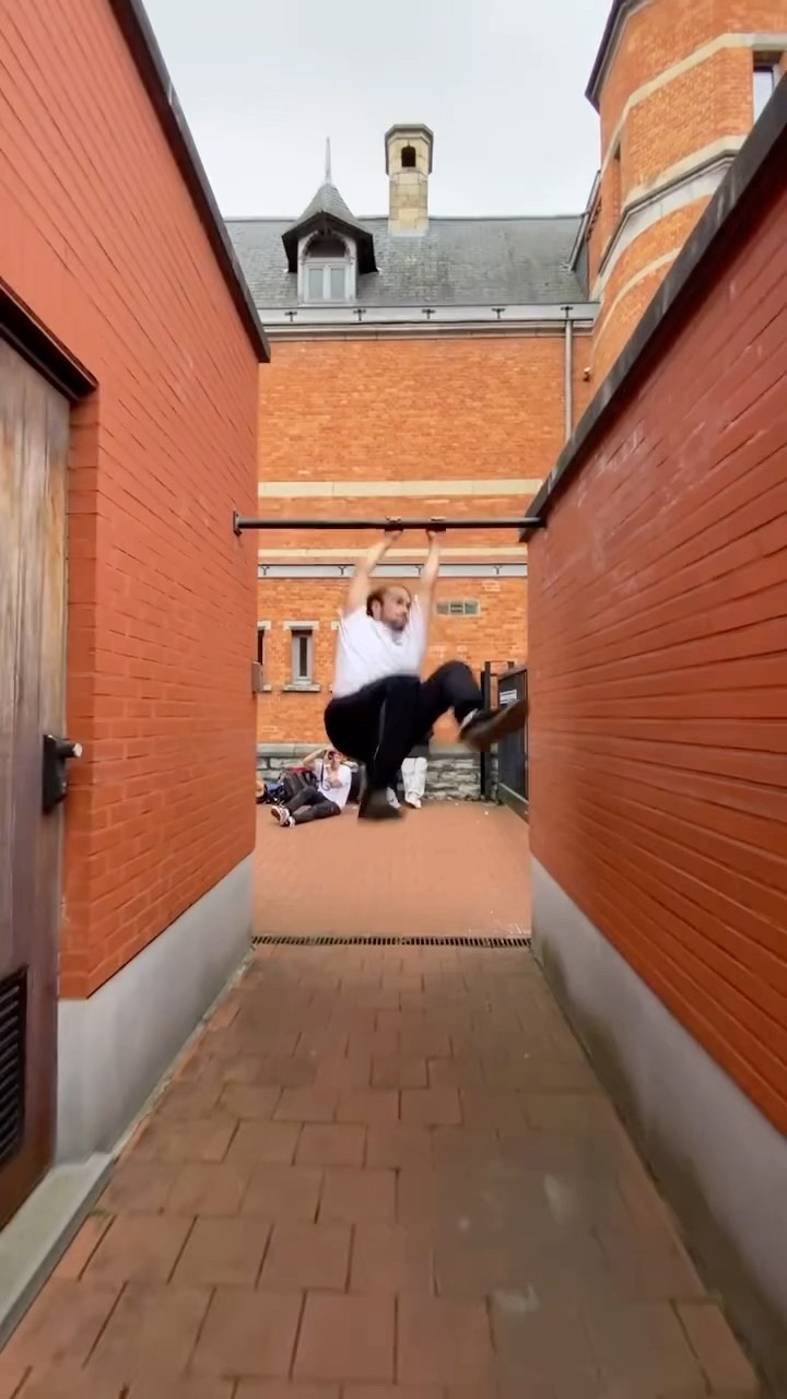 #JasonDeruloTV // Parkour Jumps #GotPermissionToPost From IG @kevinfranzen01 #HandsOnMe