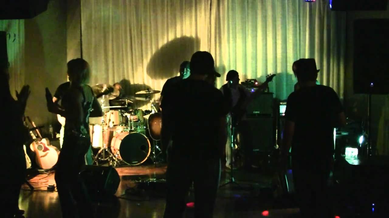 The Bistro 33, Shine.m2t