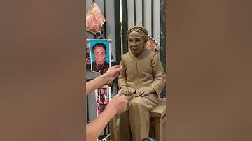 Đúc tượng chân dung, tượng truyền thần toàn thân dát vàng 9999 tặng mẹ mừng thọ tuổi 90