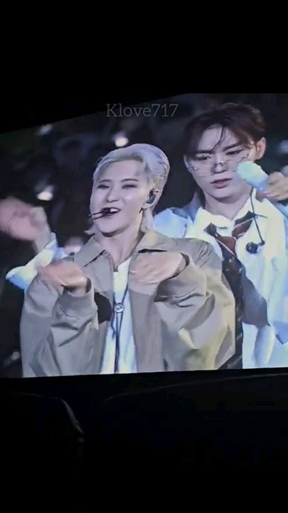 Seungkwan love to do that step with hoshi😅😍 ctto #seventeen #hoshi #seungkwan