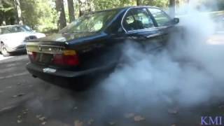 BMW E34 525i Huge Standing Burnout!!