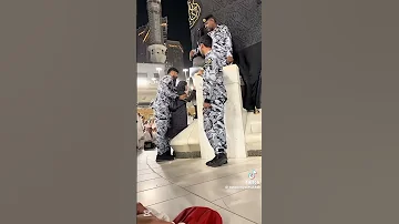 Cute Baby Girl Kissing Hajre Aswad Hajreaswad Shortsfeed Shorts 