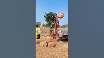 Bale elevator# The vehicle battery drives the machine double chain induction bale loader