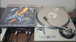 Batidas & efeitos por DJ Tydoz T.C.C - TDZ arsenal Sônico volume 3 disco 1Lado A