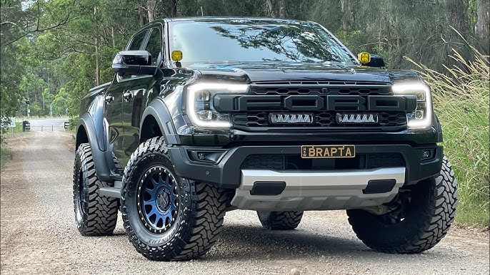 Ford Ranger Holt Sich in Stoßstange Zu Stoßfänger 16 Auto-Show in Pasay  Philippines Redaktionelles Stockfoto - Bild von schnell, ausstellung:  264301938