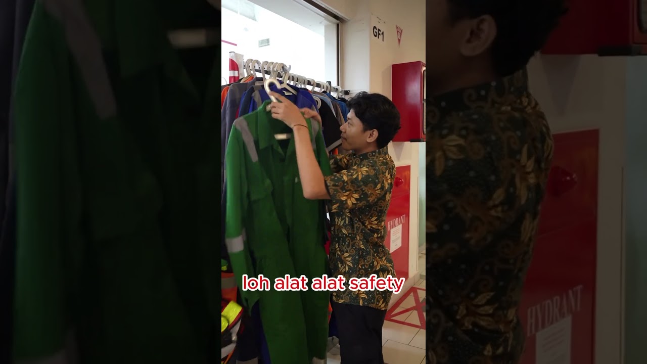 Yang mau belanja ke toko bisa langsung mampir guys...!!!