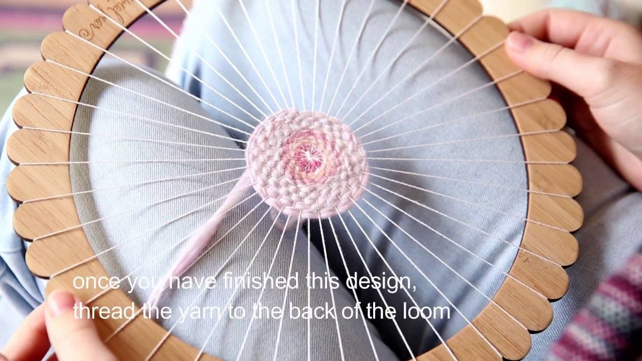 Step 3 Round Woven Wall Hanging Under 1 Over 1 Weaving
