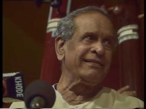 Sawai Gandharv 1993 excerpts Live Video