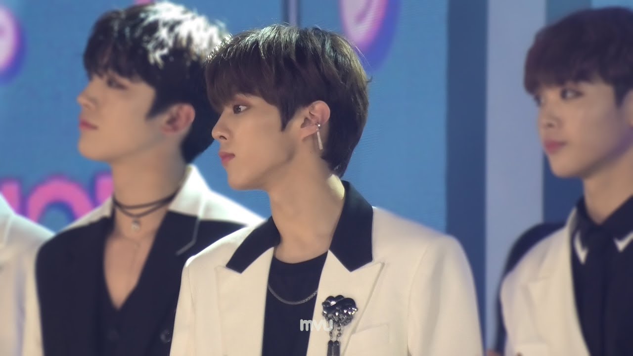 [4K FANCAM] 190901 더쇼 | 엔딩&앵콜 X1 김우석 직캠