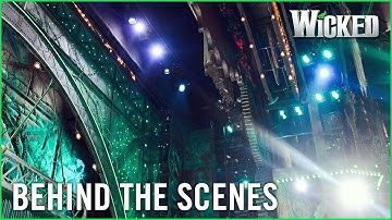 Wicked UK | Behind the Emerald Curtain: Stage Management