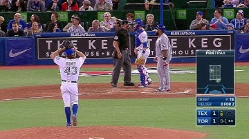 TEX@TOR: Fielder watches his bat fly into the seats
