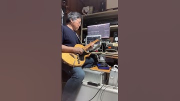 Thumbnail of The Little Sneak / Larry Carlton cover 01