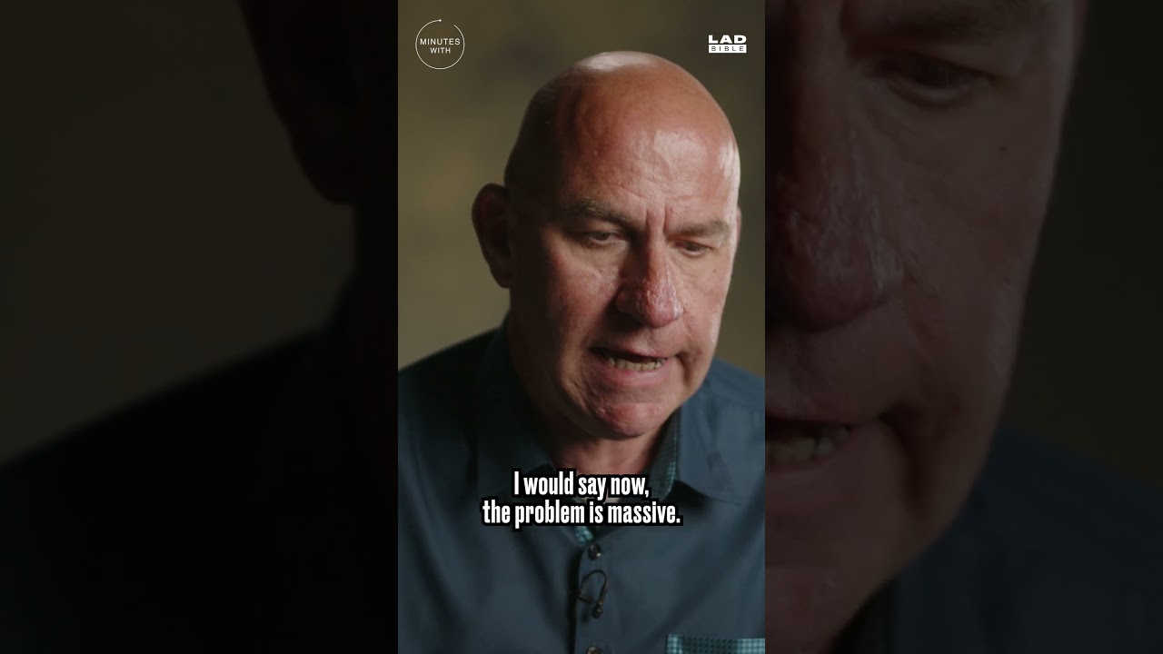 Prison Officer reveals how contraband is smuggled in to prisons | Minutes With