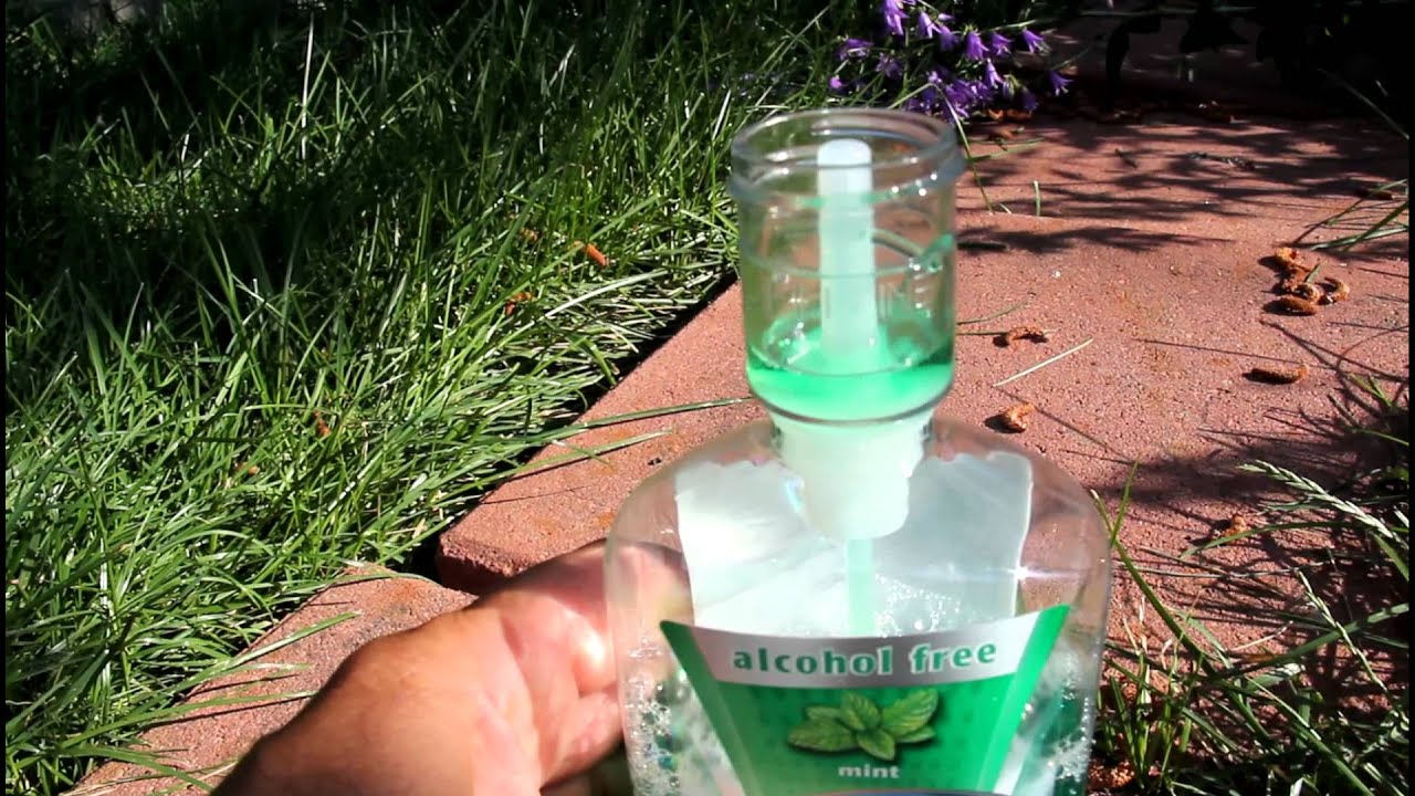 Smart Mouthwash Bottle Fills Its Own 10 Millilitre Cup YouTube Smart Mouthwash Bottle Fills Its Own 10 Millilitre Cup YouTube