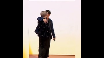 the way taehyung hug jimine #bts #v #jimin #vmin #vminsoulmates