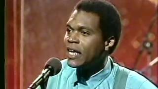 Video thumbnail of "Robert Cray - Strong Persuader & I Guess I Showed Her Tonight Show 1987"