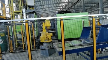 YIZUMI Die Casting Machine Robot Automation Solution Provider