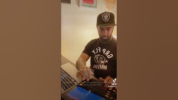 BOOM BAP BEAT ON THE MPC ONE #mpcone #hiphop #beat #typebeat #hiphopband #mpc #akaimpc #music