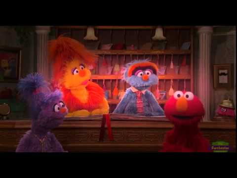 Furchester Hotel: Meet Elmo's Cousin, Phoebe! ᵺ - YouTube
