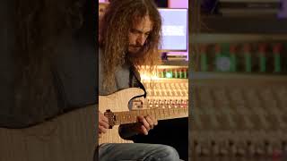 Video thumbnail of "Guthrie Govan - 9/8 Lick"