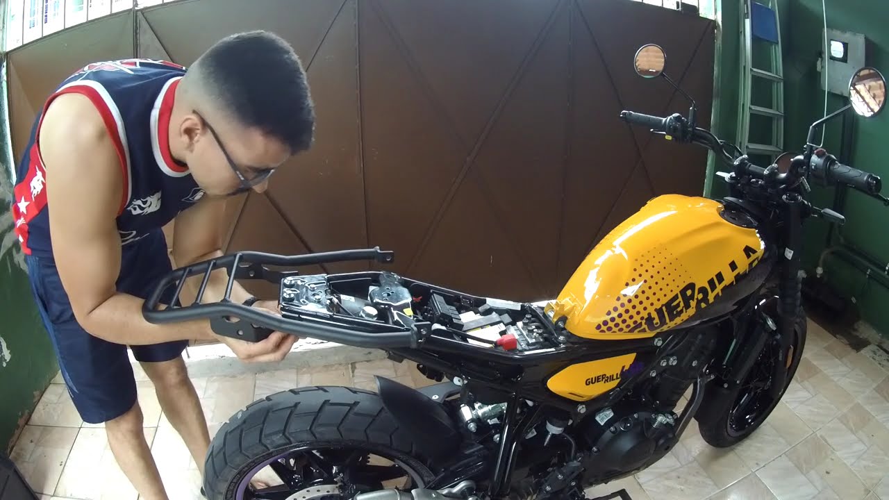 GUERRILLA 450 Instalando Bagageiro I Suporte de Baú I Churrasqueira I GIVI de MIL REAIS?