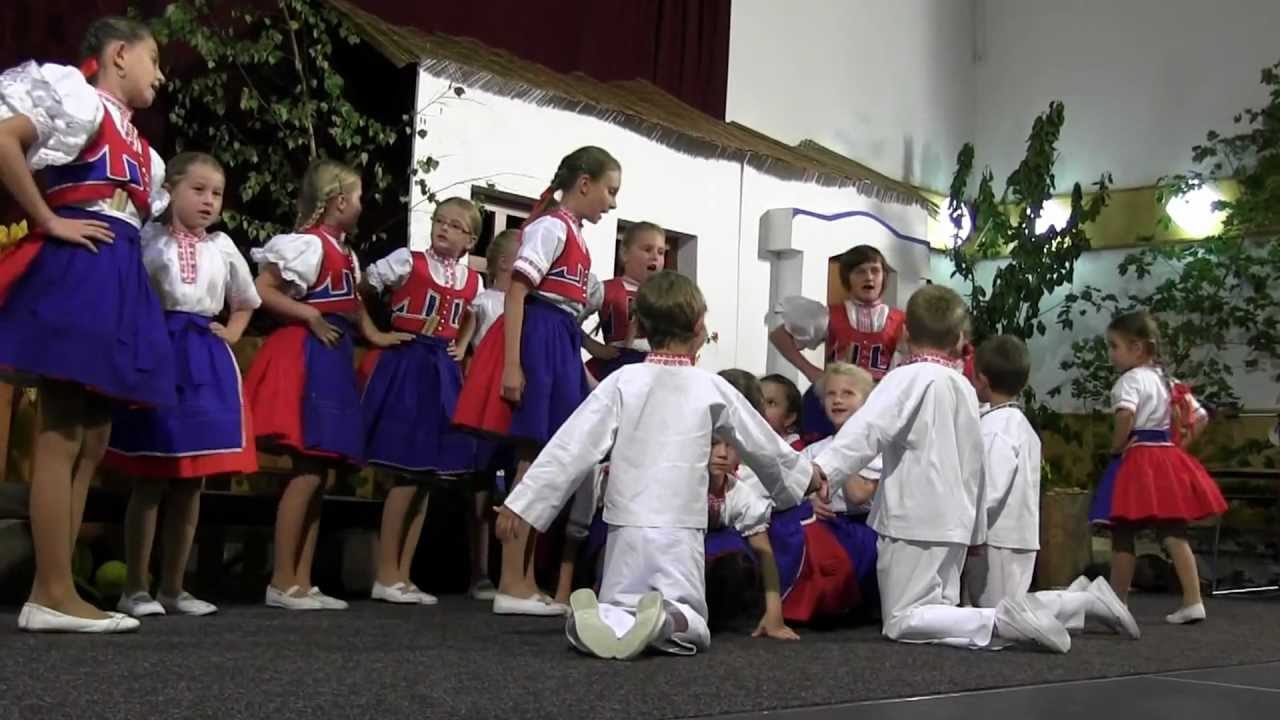 SVATOBOŘICE-MISTŘÍN-65.let SLOVÁCKĚHO KRÚŽKU:dětský soubor Podkověnka