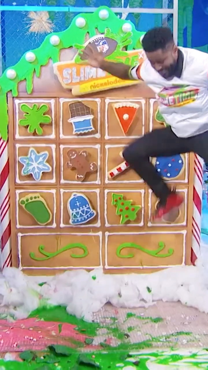 Nate picks from the Slime Time gingerbread house! #Shorts