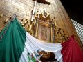 Basilica de Guadalupe - Altar Principal.MPG