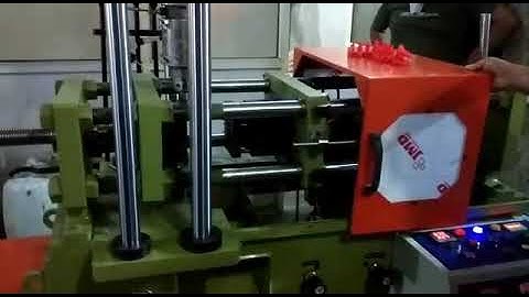 fully automatic vertical MOLDING machine(1)