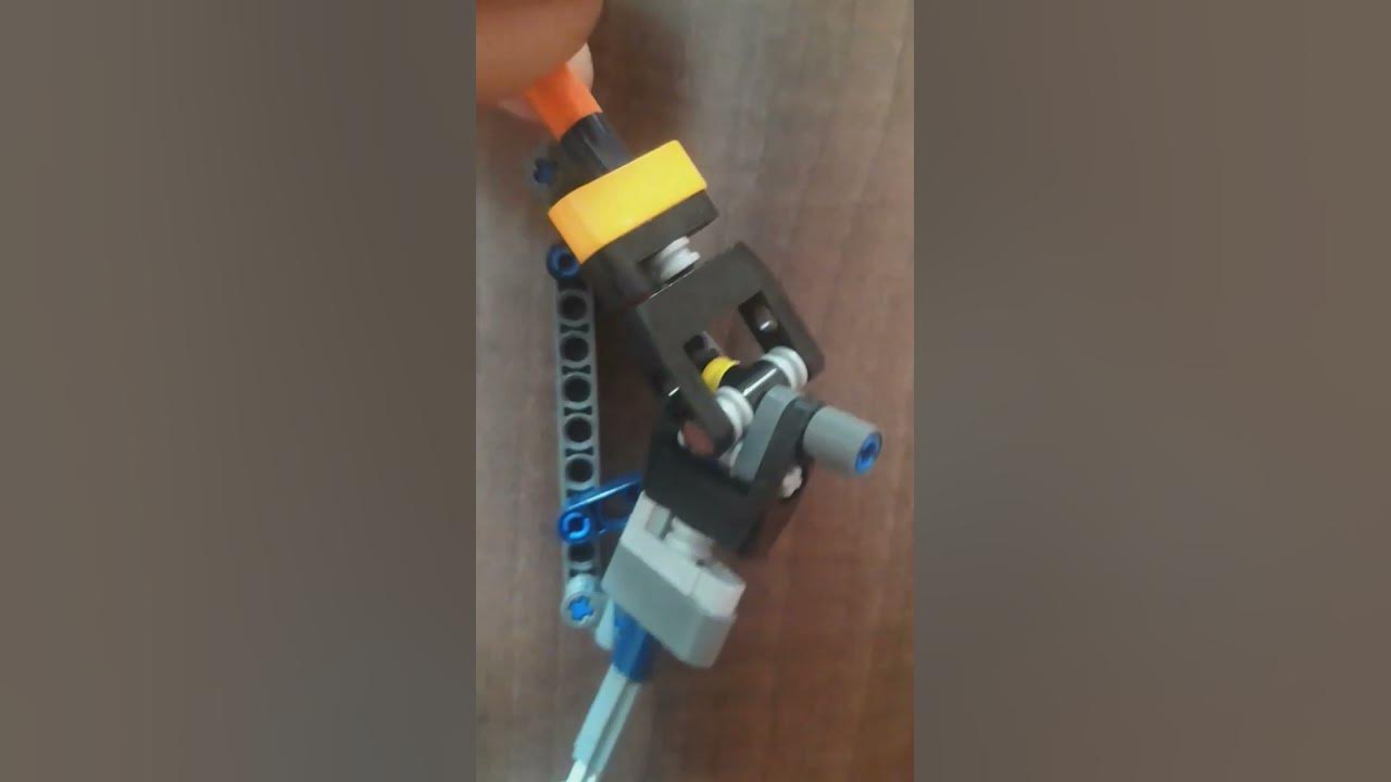 cum se rotește un cardan din lego technic - YouTube