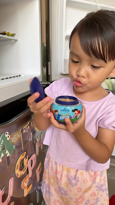 Aku mau es krim bola😂 #shortsviral #shortvideo #shorts #trending #viralvideo #trending #eskrim