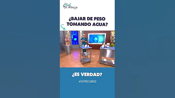 ¿Cómo se toma el agua para bajar de peso?