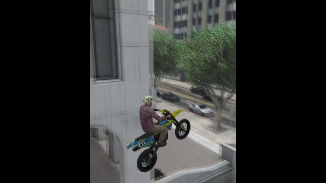 GTA 5 trevor stunts i can fly 