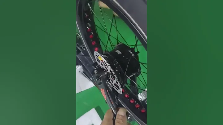 RomeoPro2 front wheel spacer installation