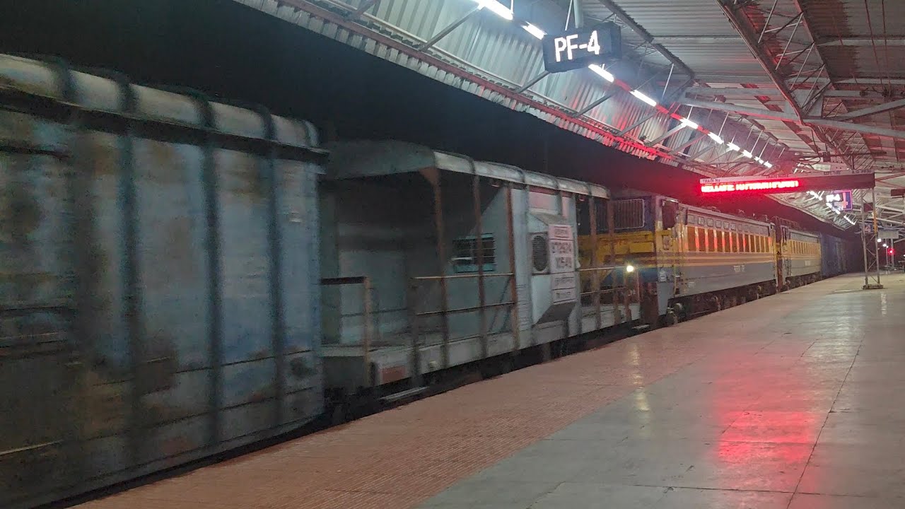 Python bcn freight led by Wag9 twins+kalyan wag7m twins skipping pvp at good speed 