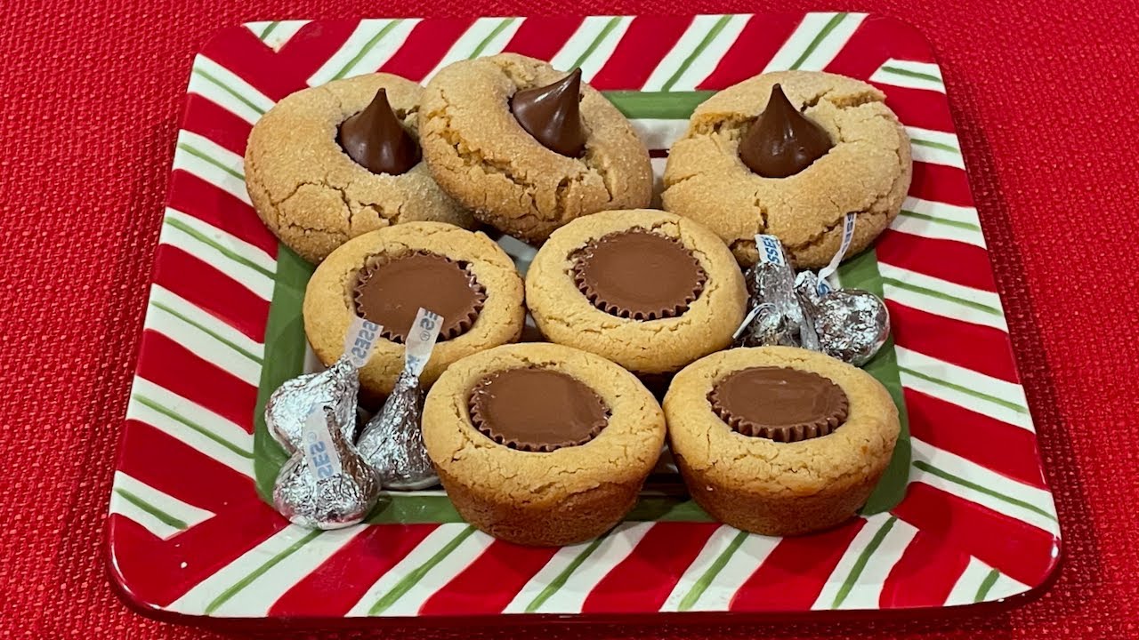 🎄 Christmas Carols & Cookies 🎄 One Dough, Two Peanut