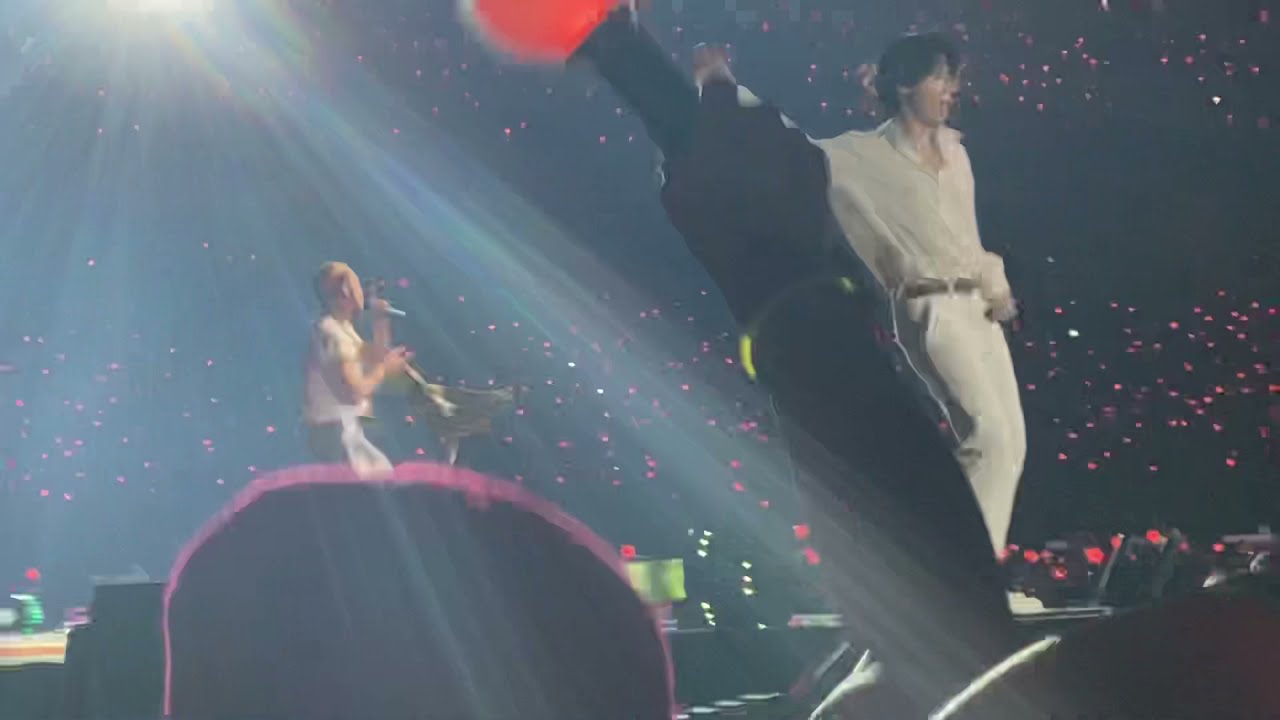 BTS - I’m Fine [Fancam] PTD in LA Day 2 20211128