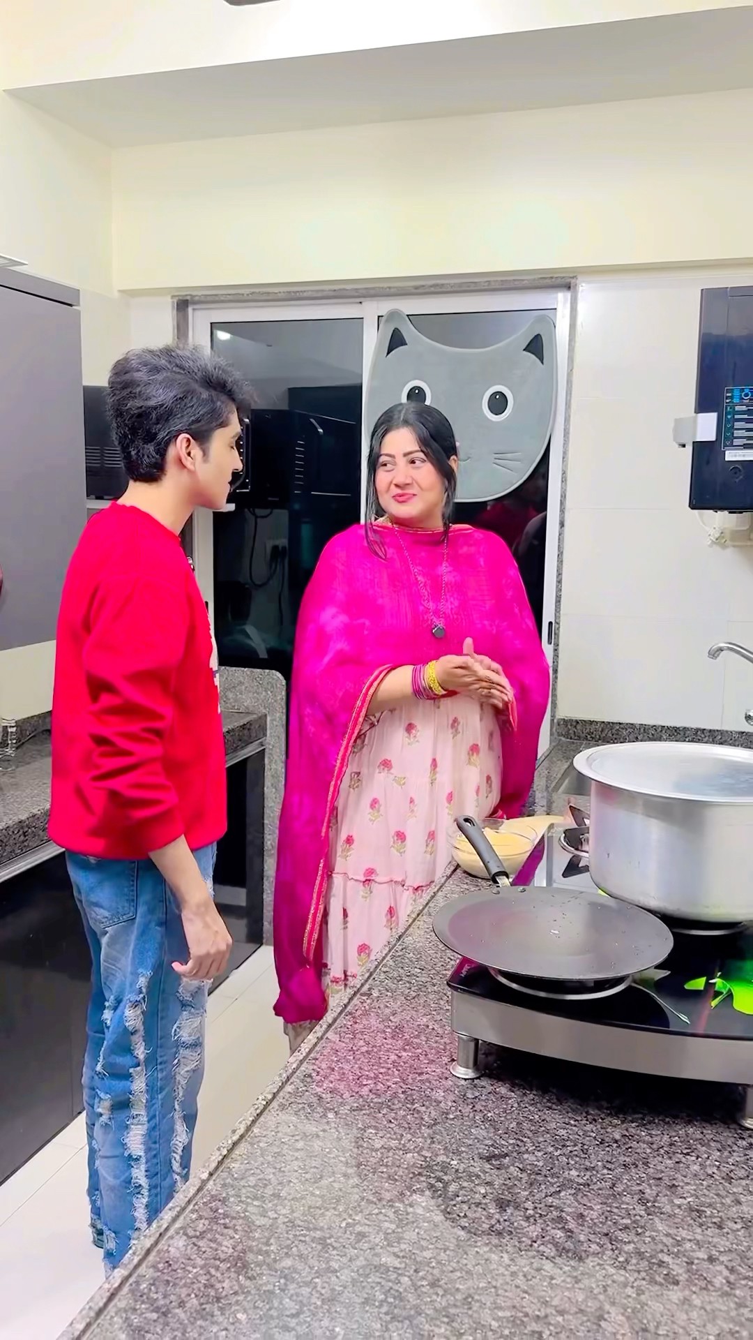 Ek Aawaz pe?? #zidaanshahidaly #comedy #shorts