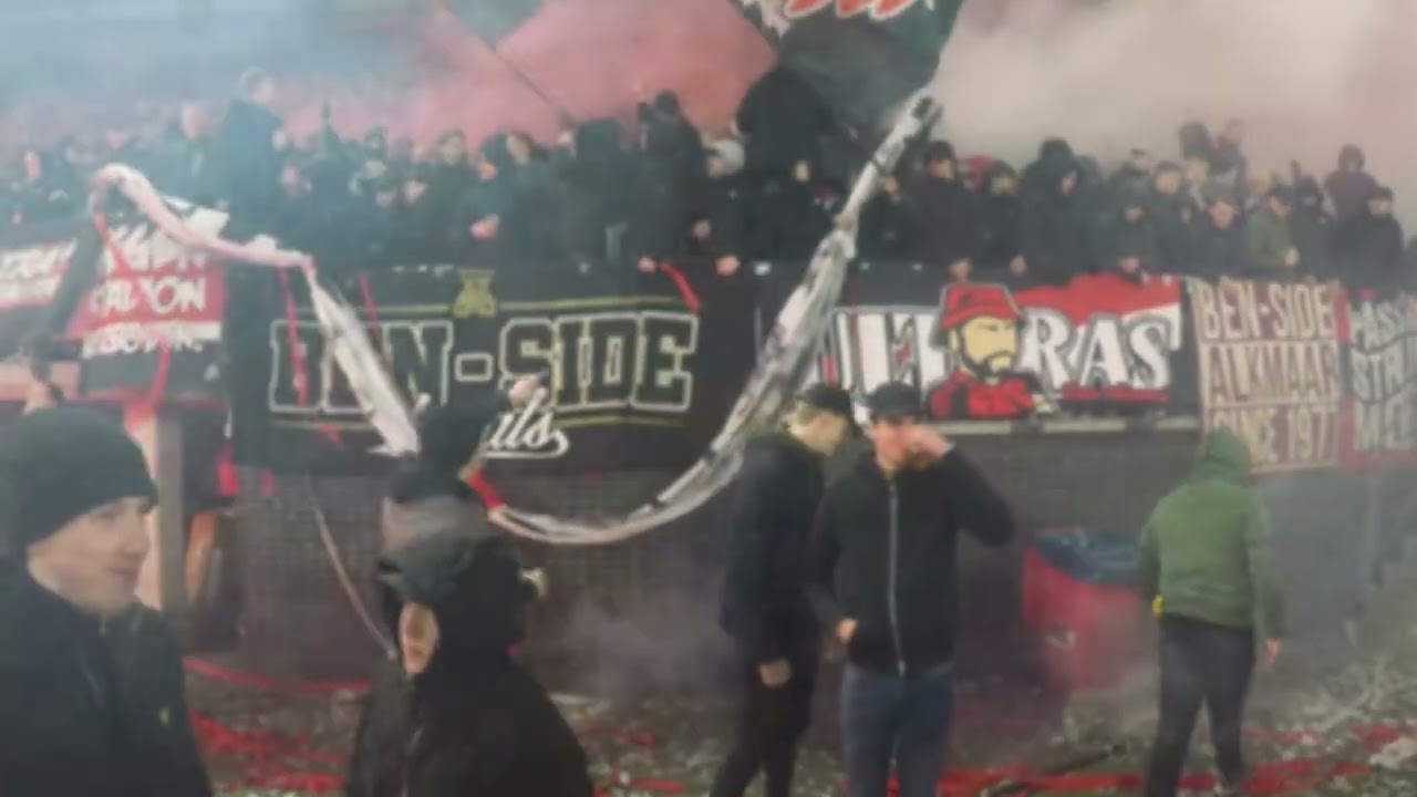 Ben-Side tijdens AZ-PSV.