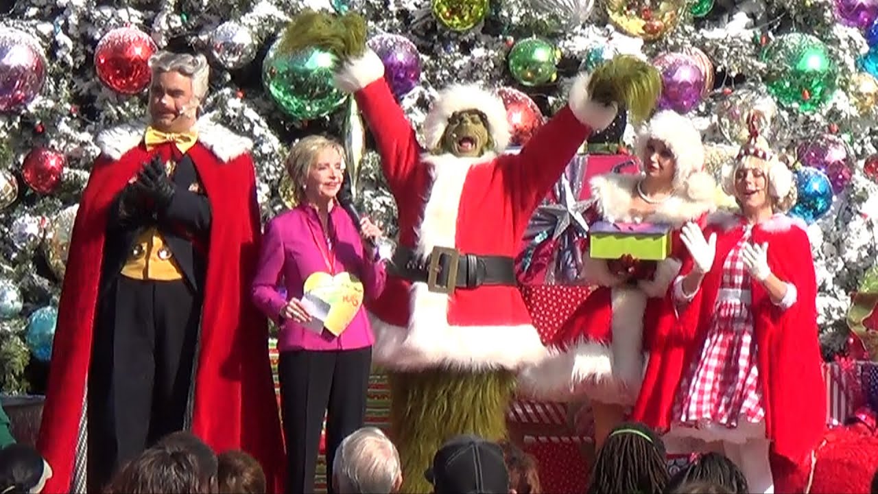 walt disney world vacation Florence Henderson Named Who-Manitarian of the Year, Grinchmas Universal Studios Hollywood 2013